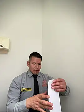 Manu0586 online show from 04/18/26, 07:07