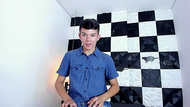 AndyFame1 online show from 10/24/25, 06:59