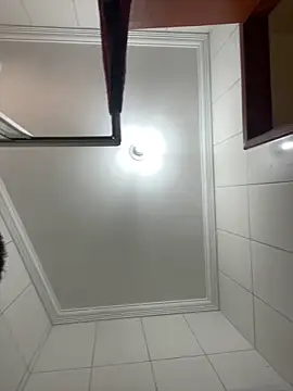 Snapshot of thdzim chatting on 03/05/26, 12:34 thdzim online show from 03/05/26, 12:34