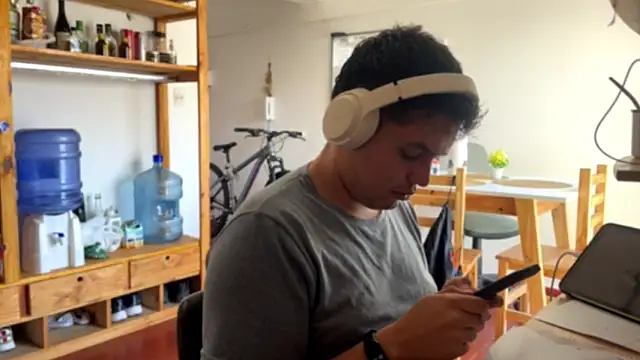 Haustin202 online show from 10/31/25, 07:48