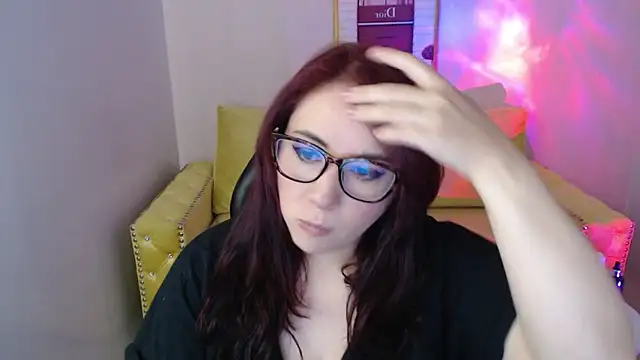 bellatrix ch online show from 09/29/25, 04:12