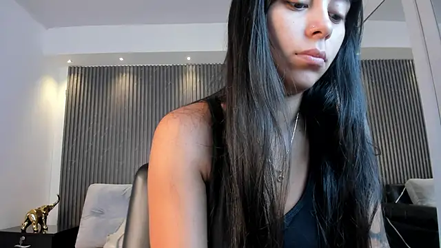 Snapshot of freyja_sweet_ chatting on 10/08/25, 11:08 freyja sweet online show from 10/08/25, 11:08