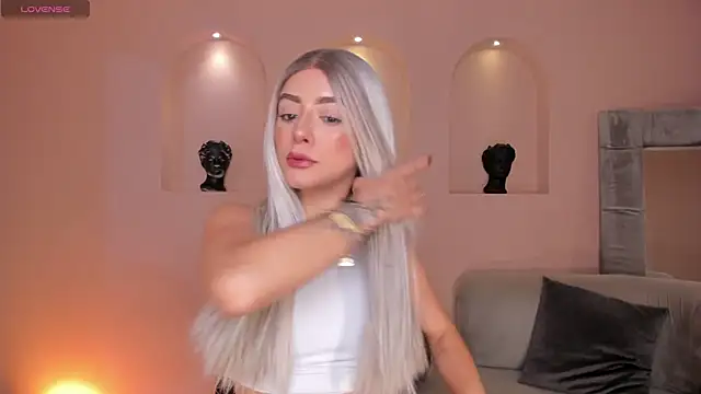 Snapshot of IsabellaMoreau chatting on 02/26/26, 07:46 IsabellaMoreau online show from 02/26/26, 07:46