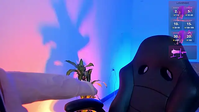 giselle upp online show from 11/13/25, 03:49