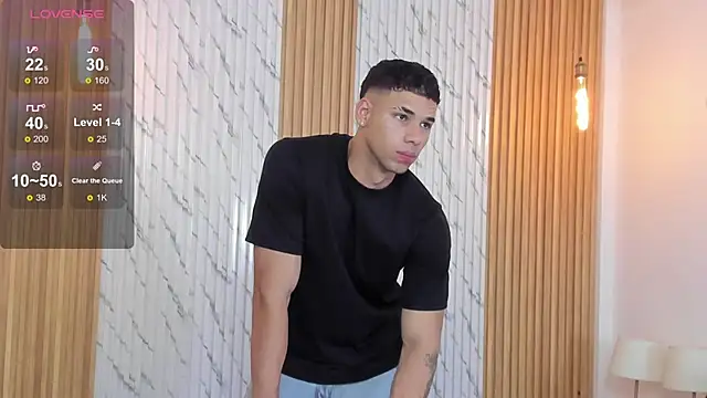 thomas walker0 online show from 11/20/25, 11:32