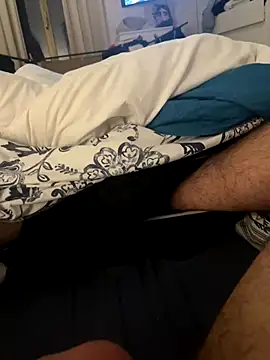 Snapshot of francy242 chatting on 09/12/25, 05:07 francy242 online show from 09/12/25, 05:07