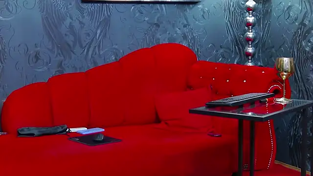 MistressWanda online show from 04/21/26, 01:42