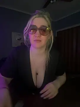 Granlady7 online show from 03/02/26, 06:03