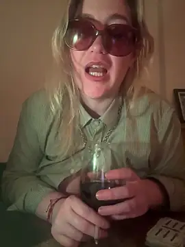 Granlady7 online show from 04/12/26, 09:20