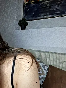 Olivia OliV online show from 10/23/25, 12:43