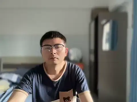 Snapshot of hardysuning chatting on 11/01/25, 07:32 hardysuning online show from 11/01/25, 07:32