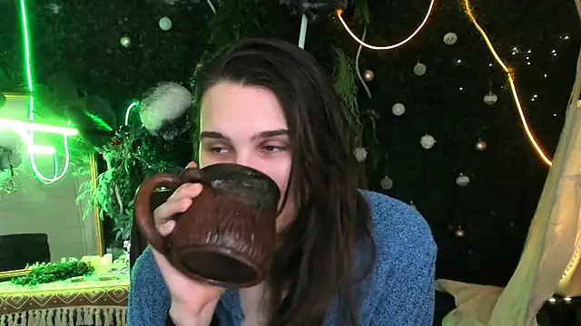 TessaMill online show from 02/14/26, 09:28