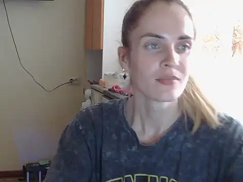 Snapshot of JayeTyler chatting on 11/24/25, 07:52 JayeTyler online show from 11/24/25, 07:52