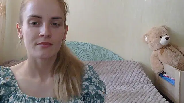 Snapshot of JayeTyler chatting on 06/25/26, 06:18 JayeTyler online show from 06/25/26, 06:18