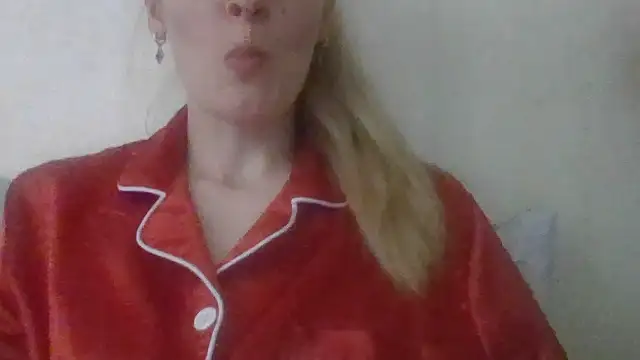Snapshot of JayeTyler chatting on 07/27/26, 06:53 JayeTyler online show from 07/27/26, 06:53