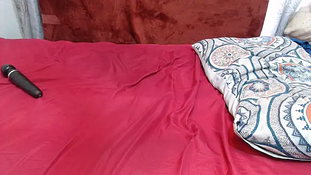 Snapshot of WEPUSSY23XX chatting on 09/25/25, 11:47 WEPUSSY23XX online show from 09/25/25, 11:47