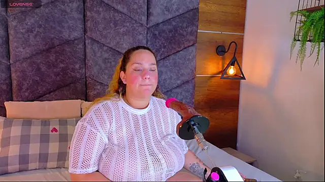 JenaCooper  online show from 06/04/26, 03:12