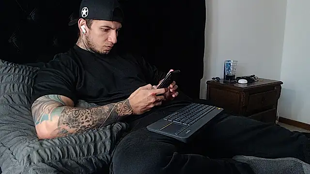 Shane Clay online show from 02/15/26, 07:10