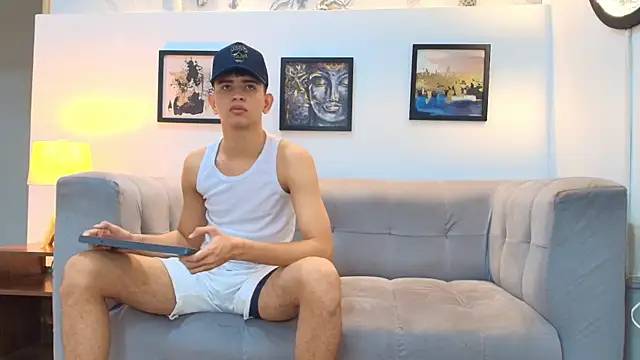 TWINKS FRIENDS online show from 02/20/26, 01:22