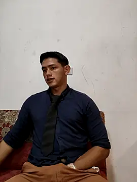 Hiroshi Shen online show from 09/09/25, 11:21