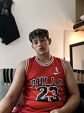 Hiroshi Shen online show from 12/22/25, 11:13