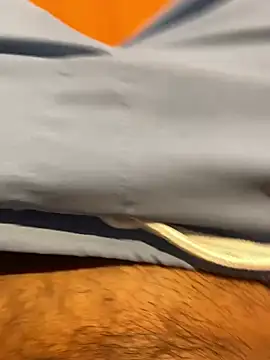 Snapshot of girlslvrs chatting on 01/12/26, 09:09 girlslvrs online show from 01/12/26, 09:09