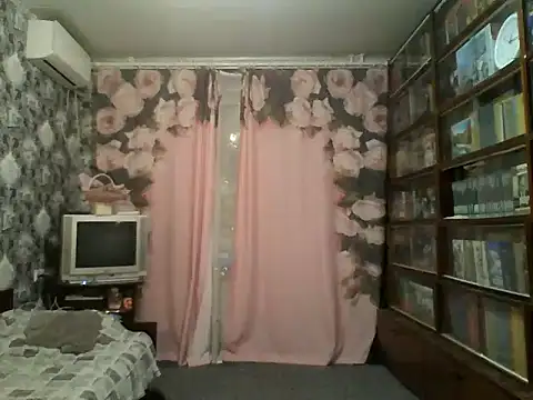 Pline1 online show from 10/04/25, 09:13