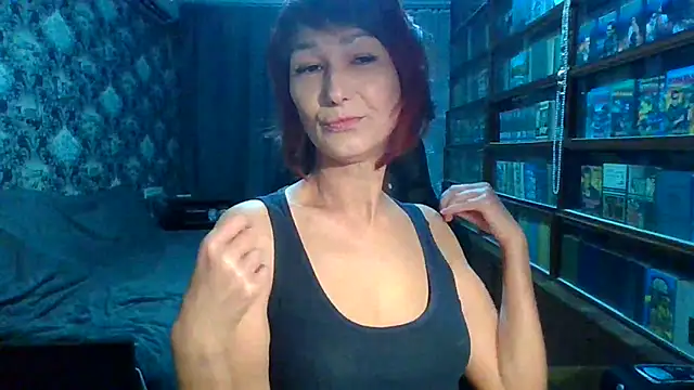 Snapshot of Pline1 chatting on 07/10/26, 06:10 Pline1 online show from 07/10/26, 06:10
