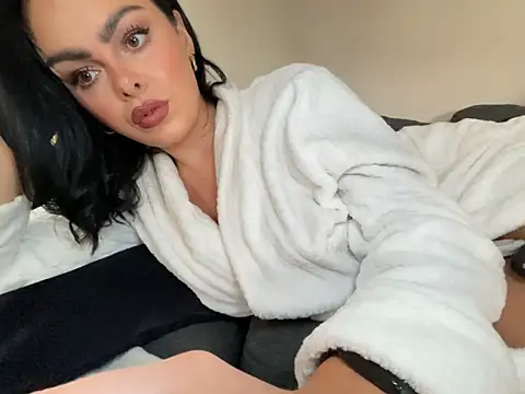 FrancescaXO online show from 05/08/26, 11:04