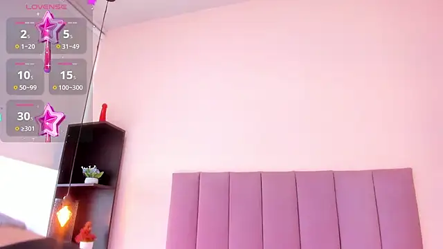 violet myerrs online show from 11/19/25, 12:49