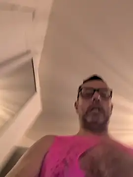 Snapshot of Bimalehung chatting on 09/26/25, 09:41 Bimalehung online show from 09/26/25, 09:41