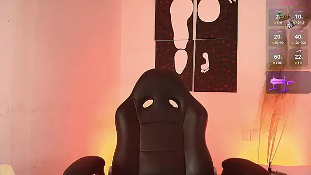 Iamlola  online show from 10/11/25, 04:01