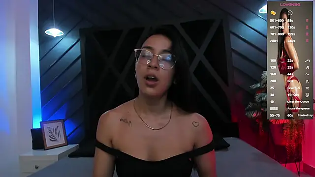 zoe martins  online show from 01/15/26, 05:27