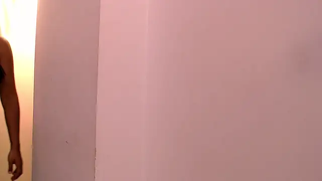 kimberly18cute online show from 04/14/26, 01:00