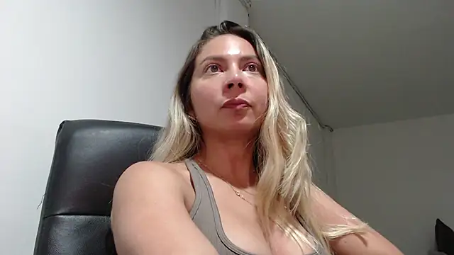 Snapshot of manelyk_17 chatting on 03/03/26, 11:10 manelyk 17 online show from 03/03/26, 11:10