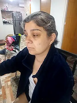 queemking online show from 01/10/26, 12:56