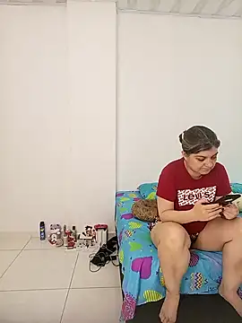 queemking online show from 03/25/26, 07:09