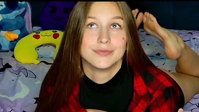 MissEmilyMiller online show from 11/18/25, 05:39