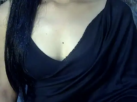 lovepihuu online show from 03/07/26, 06:43