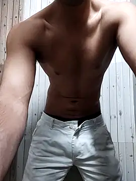 Snapshot of chocodick91 chatting on 12/20/25, 10:11 chocodick91 online show from 12/20/25, 10:11