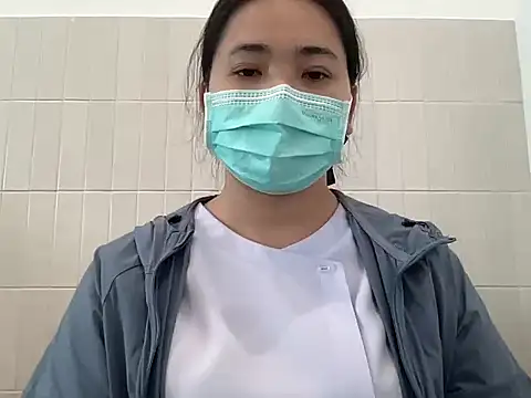 mini unicorn online show from 12/01/25, 06:29