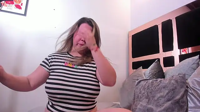 katherinn gomezz online show from 02/28/26, 12:50