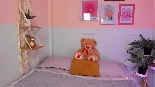 Camila Rivers online show from 03/19/26, 04:16