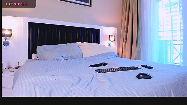 Snapshot of marrenaa chatting on 11/09/25, 06:12 marrenaa online show from 11/09/25, 06:12