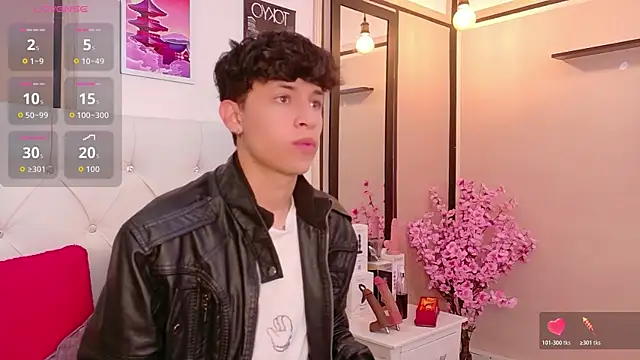 Snapshot of Axel__Evans chatting on 01/17/26, 12:21 Axel Evans online show from 01/17/26, 12:21