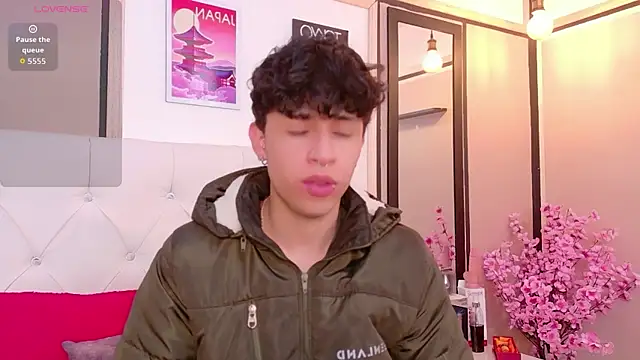 Snapshot of Axel__Evans chatting on 01/19/26, 12:31 Axel Evans online show from 01/19/26, 12:31