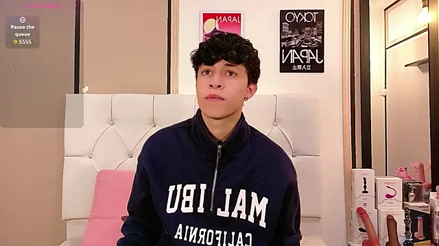 Snapshot of Axel__Evans chatting on 02/02/26, 11:31 Axel Evans online show from 02/02/26, 11:31