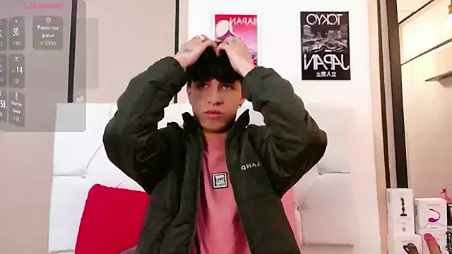 Snapshot of Axel__Evans chatting on 02/04/26, 12:55 Axel Evans online show from 02/04/26, 12:55