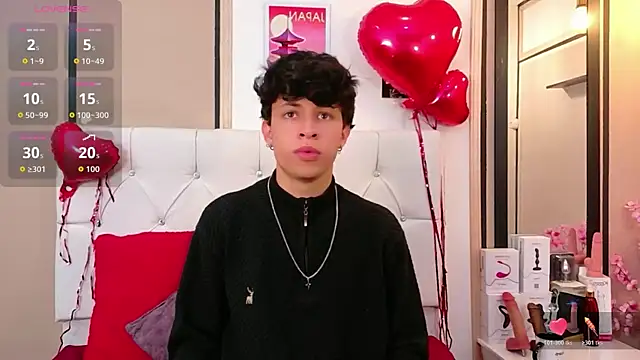 Snapshot of Axel__Evans chatting on 02/12/26, 01:06 Axel Evans online show from 02/12/26, 01:06