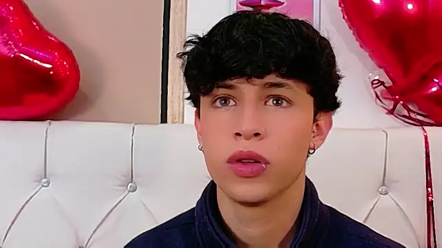 Snapshot of Axel__Evans chatting on 02/17/26, 01:07 Axel Evans online show from 02/17/26, 01:07